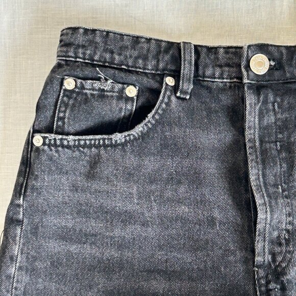 Zara Womens High Rise Denim Cutoff Shorts Size 6 Black Distressed Raw Hem Summer - Picture 11 of 16